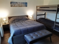 Gîte 3 du Fays - Chambre 1 de 4 personnes avec 1 lit 140 et 1 lit superposé de 2x90